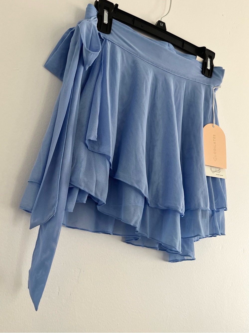 NWT Blogilates Women's Dance Studio Wrap Skort 3.25" - Light Blue Size Medium - Picture 2 of 3